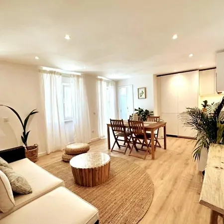 Apartamento Duplex 2 Min Da Praia Apartamento Nazaré